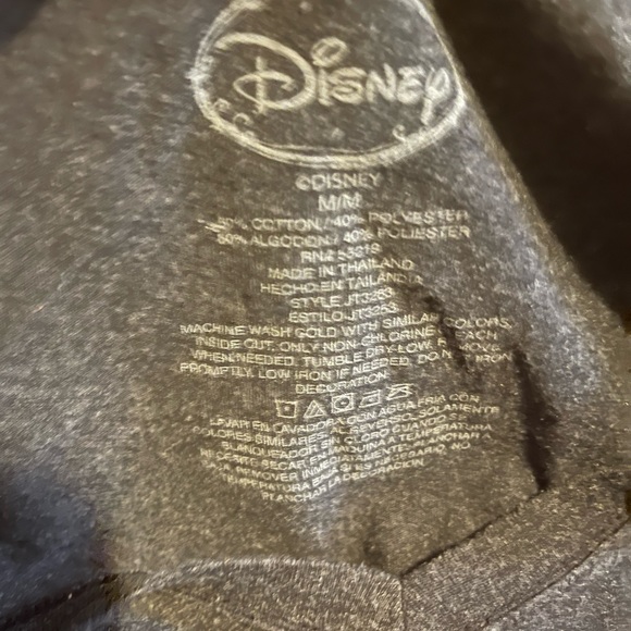 Authentic DISNEY retro logo! Gray T shirt in size M - BNWOT MAKES a great gift!! - Picture 2 of 2